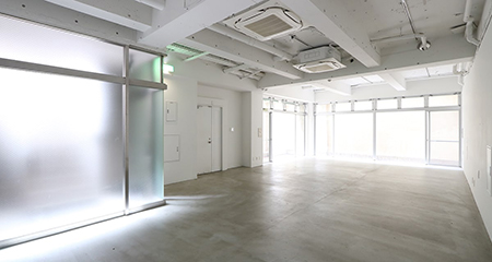 渋谷オフィス | 2面テラス付きスケルトン仕様空間居抜き