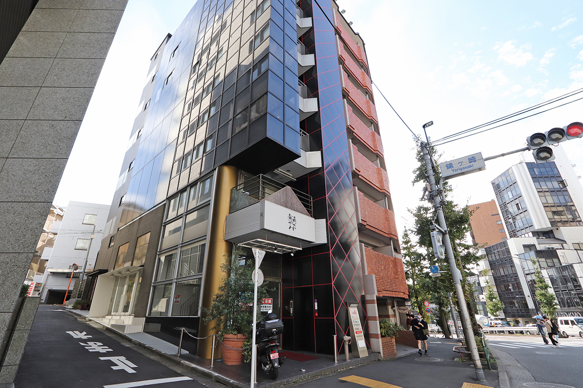 代官山オフィス 店舗 鎗ヶ崎交差点路面区画 ヴェールに包まれて Tokyo Workspace